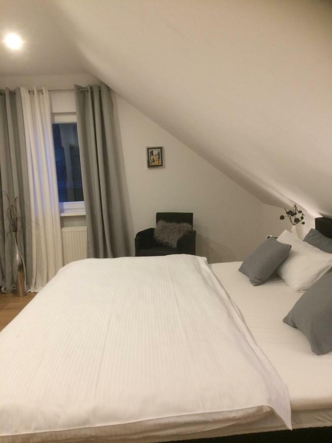 Ferienwohnung Gabriela Xanten Esterno foto